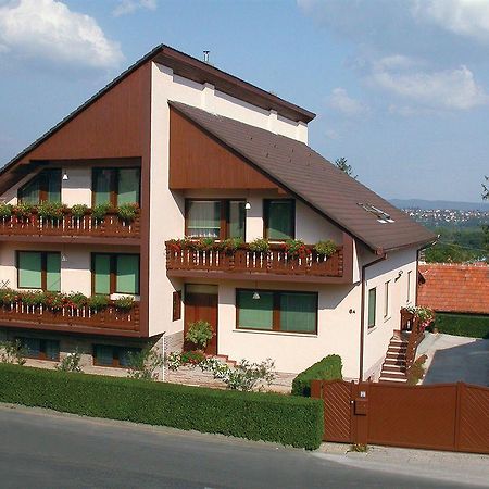 Heviz Therme Apartmenthaus ภายนอก รูปภาพ