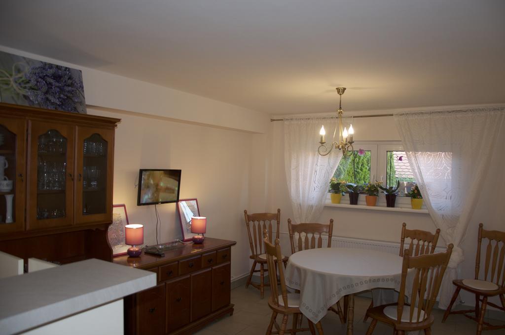 Heviz Therme Apartmenthaus ภายนอก รูปภาพ