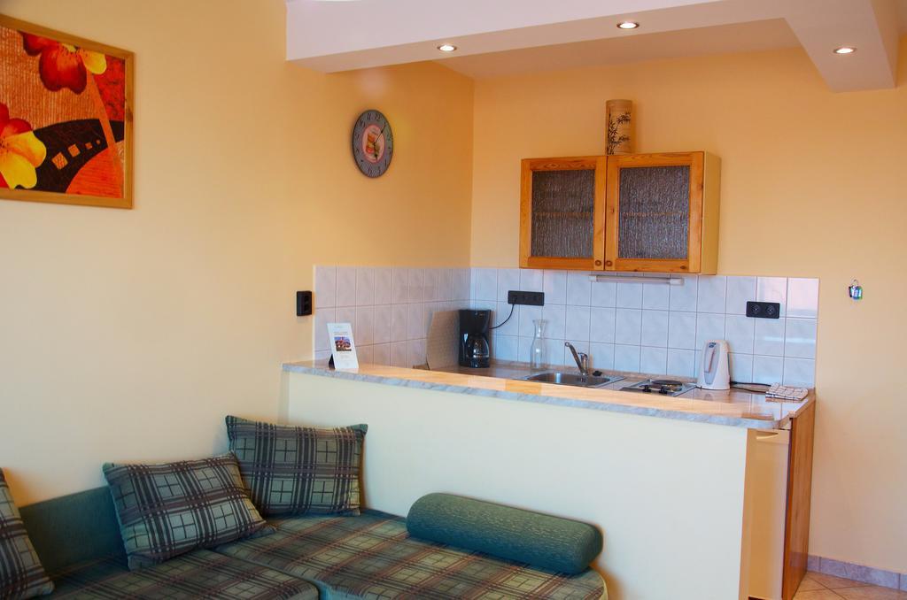 Heviz Therme Apartmenthaus ภายนอก รูปภาพ