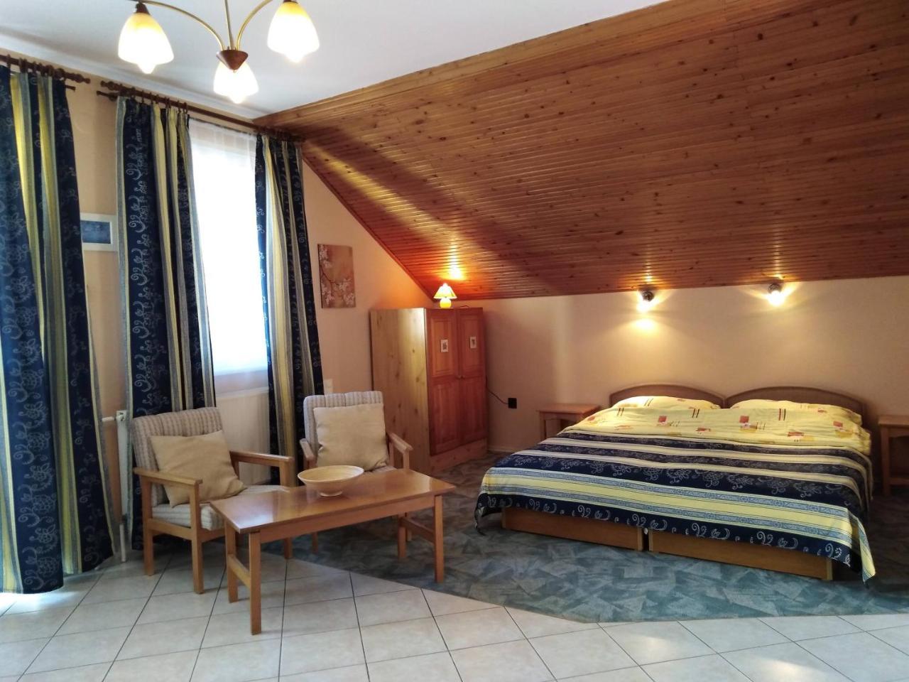 Heviz Therme Apartmenthaus ภายนอก รูปภาพ