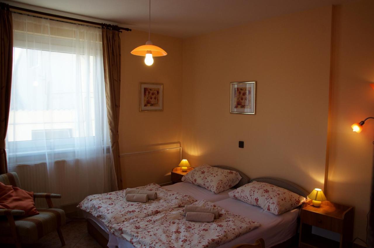 Heviz Therme Apartmenthaus ภายนอก รูปภาพ